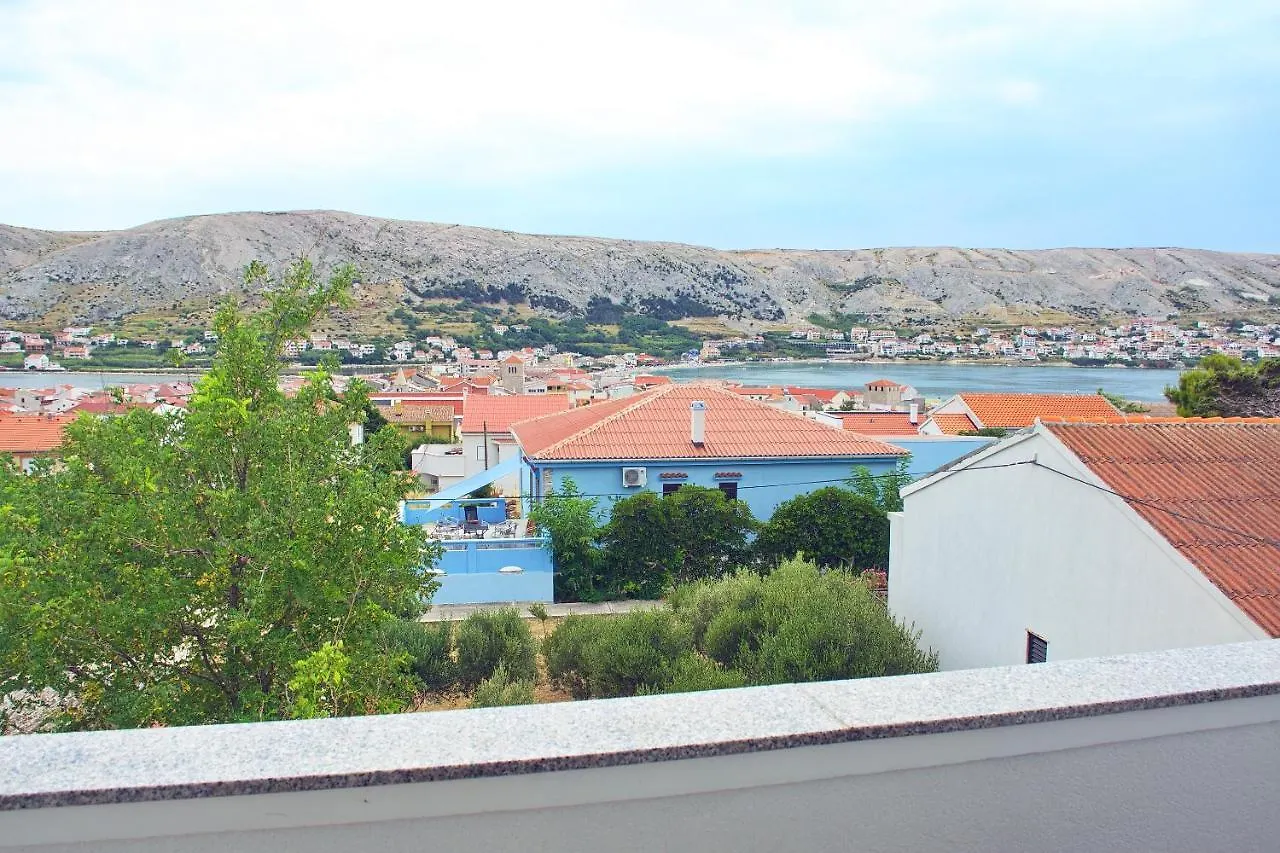 Apartment Holiday House Karmen Pag Town
